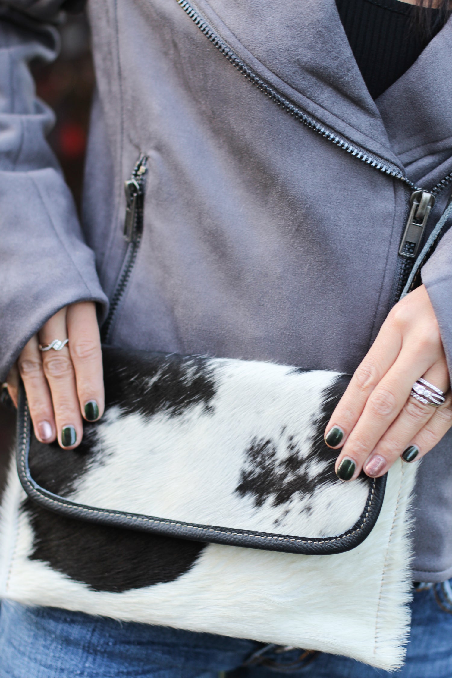 Handbags & Wallets