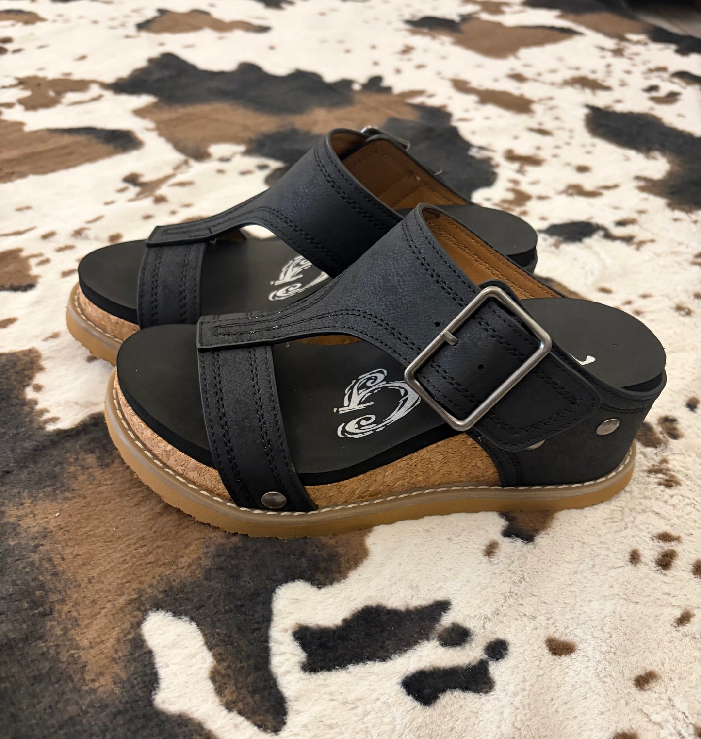 Elevate Slip on Wedge