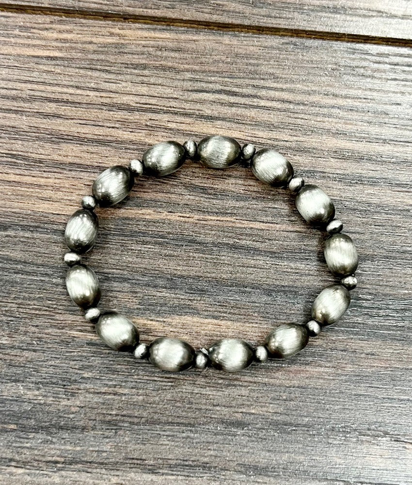 Handmade 10mm Oval Navajo Bead Stretch Bracelet