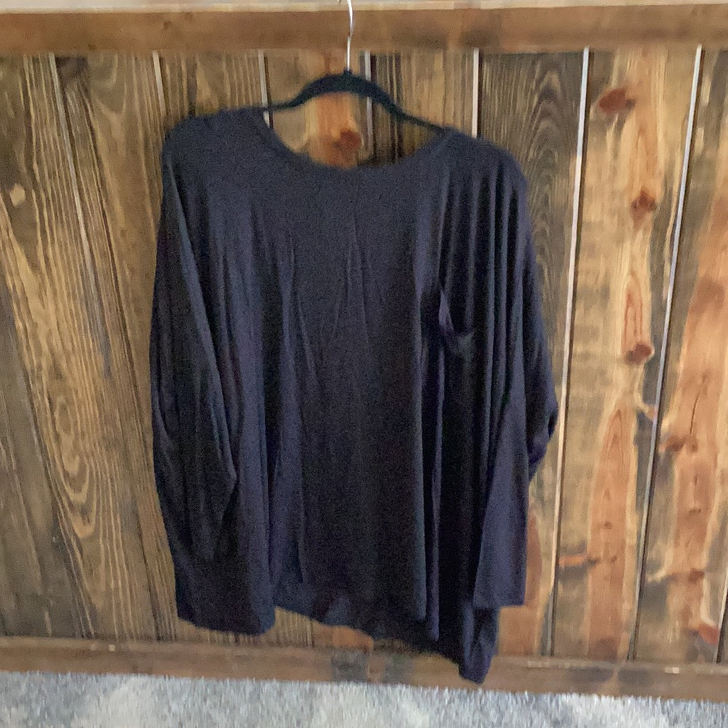 Plus luxe rayon oversized front pocket top