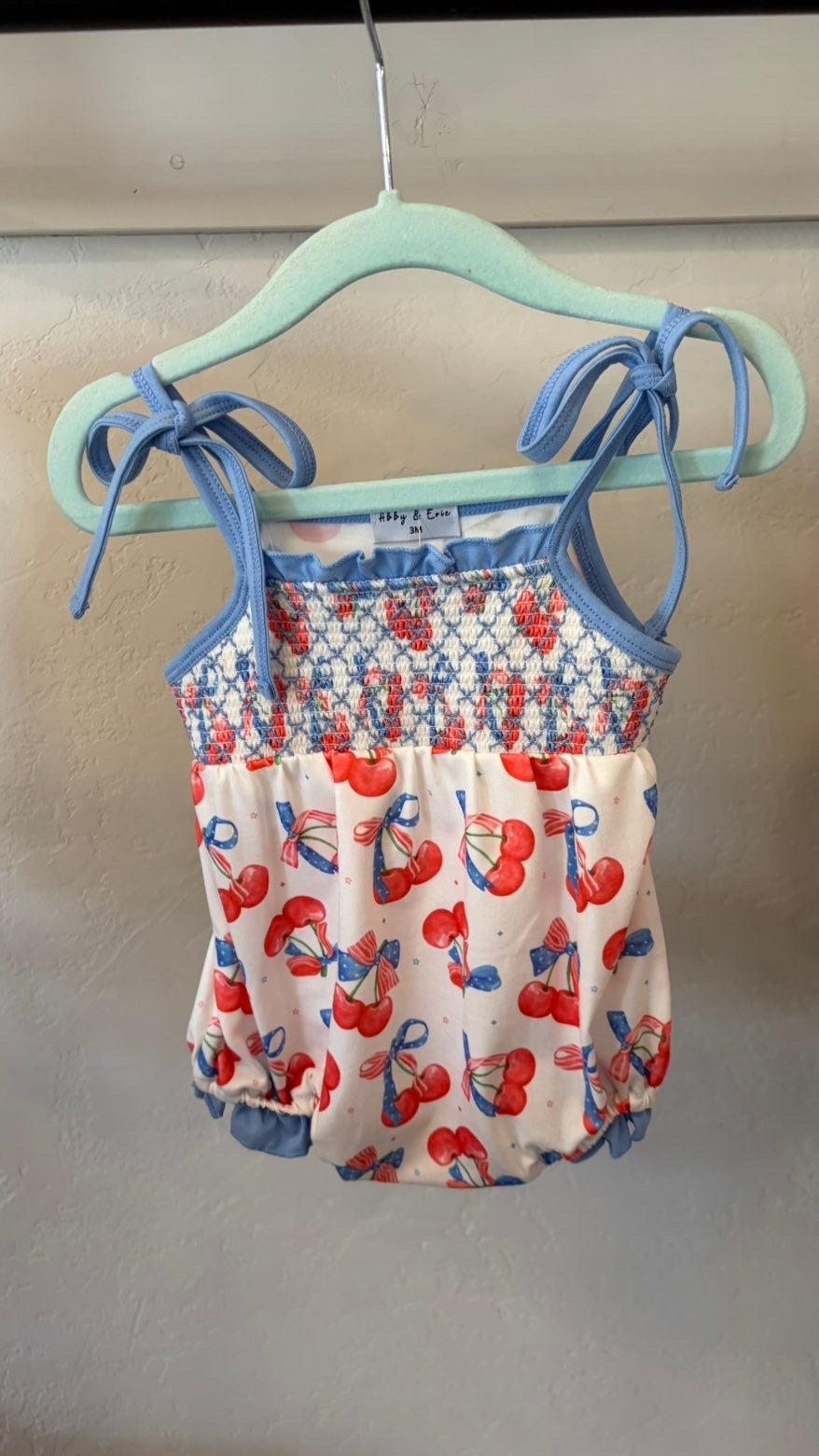 Sweet American infant Bubble