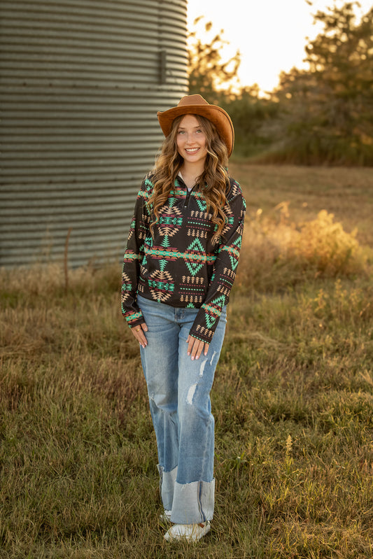 Mountain Dreams Pullover